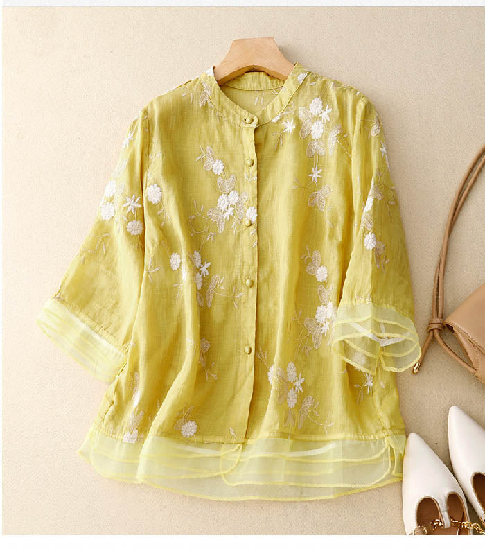 Kourtney™ | Schicke Bluse mit gestickten Akzenten